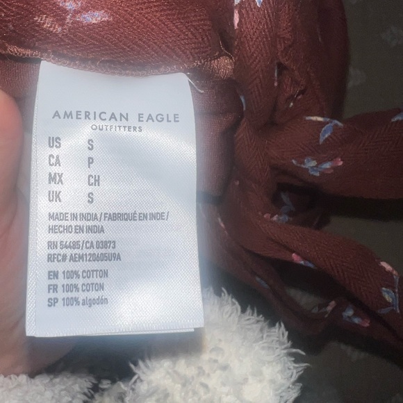 American Eagle floral mini skirt - Picture 4 of 4